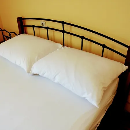 호텔 Center Apartment's 3*